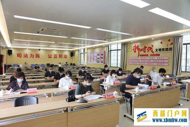 来宾中院召开未成年人审判工作新闻发布会,发布首部公益宣传片(图6) 来宾中院召开未成年人审判工作新闻发布会,发布首部公益宣传片(图6)