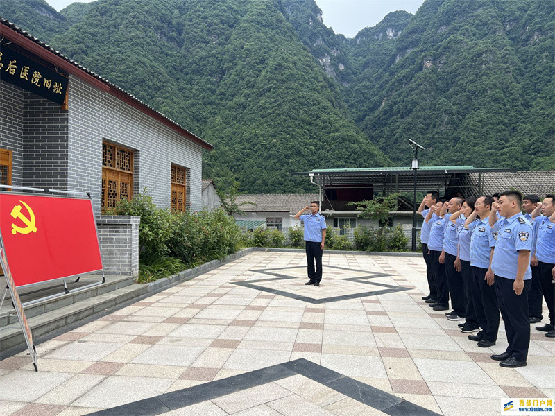 喜迎二十大:汉中监狱基层党支部在行动(图1) 喜迎二十大:汉中监狱基层党支部在行动(图1)