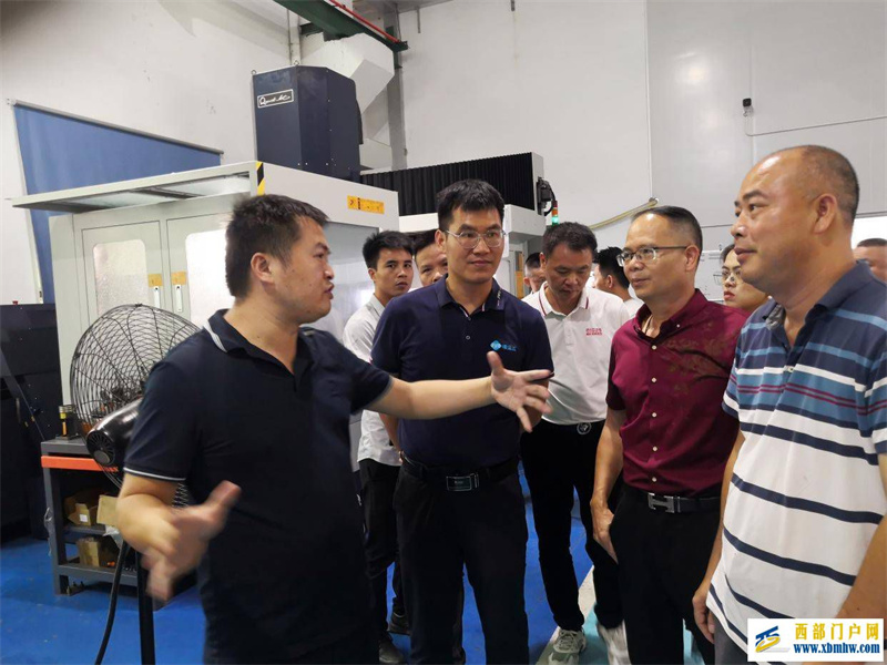 广东省广西来宾商会到东莞走访来宾籍企业,同乡交流,互助共赢(图3) 广东省广西来宾商会到东莞走访来宾籍企业,同乡交流,互助共赢(图3)