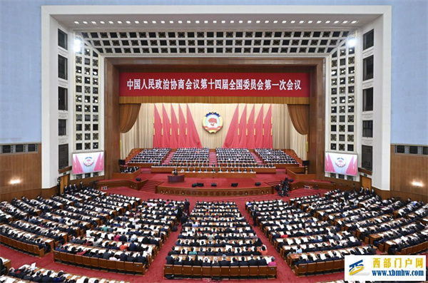 镜观·两会丨盛会开幕(图12) 镜观·两会丨盛会开幕(图12)