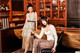 怎么度过美妙放松日?来拓高乐成都!(图2) 图片包含 室内, 人, 架子, 书 描述已自动生成