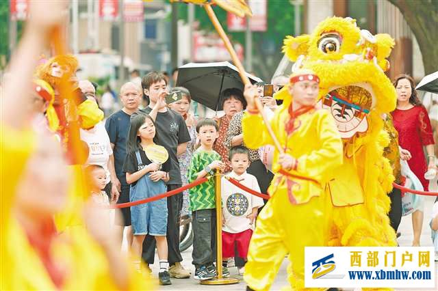 “文化和自然遗产日”重庆主场活动开幕(图1) “文化和自然遗产日”重庆主场活动开幕(图1)