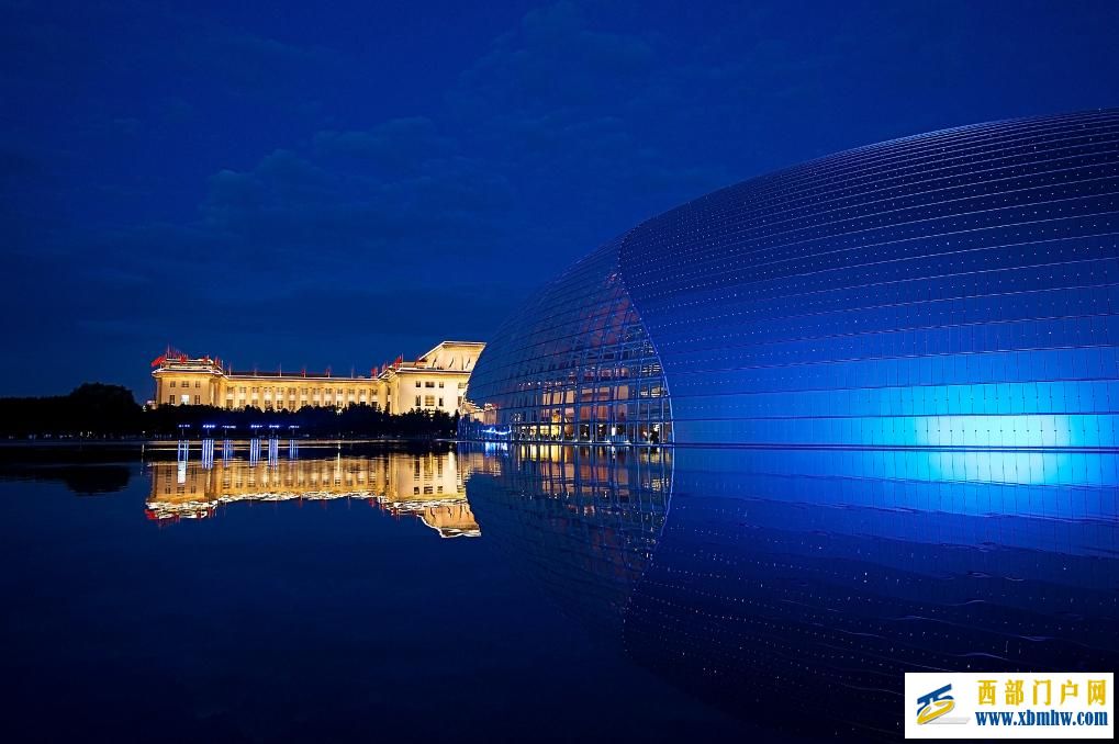 首次错峰绿电交易 新疆午后阳光“点亮”北京夜景(图2) 首次错峰绿电交易 新疆午后阳光“点亮”北京夜景(图2)